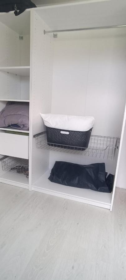 Agreable Chambre Double Avec Salle D'Eau Privative Le Mesnil-Theribus Экстерьер фото